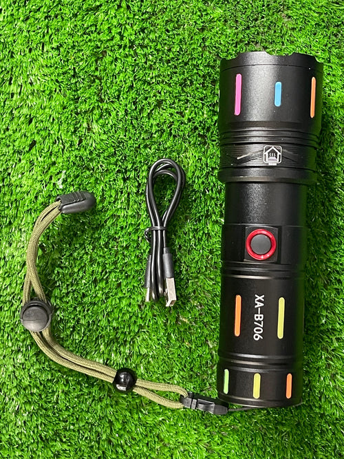 B706 كشاف يد لاد لازار